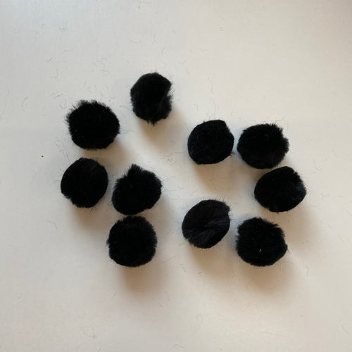 Black pom poms x 10 - 25mm